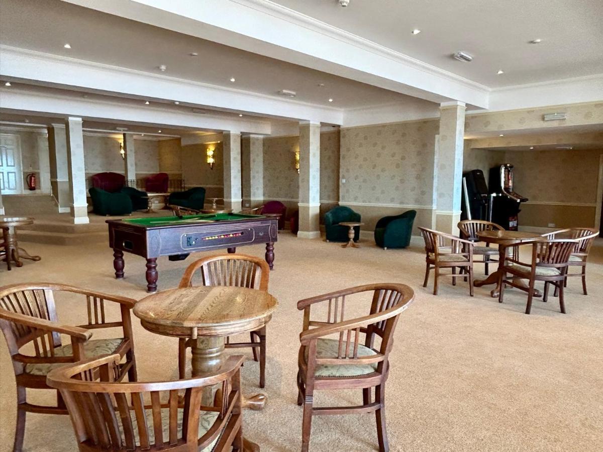Regent Court - Seafront, Sandown - Free Car Ferry For Bookings Of 3 Or More Nights, Subject To Availability エクステリア 写真