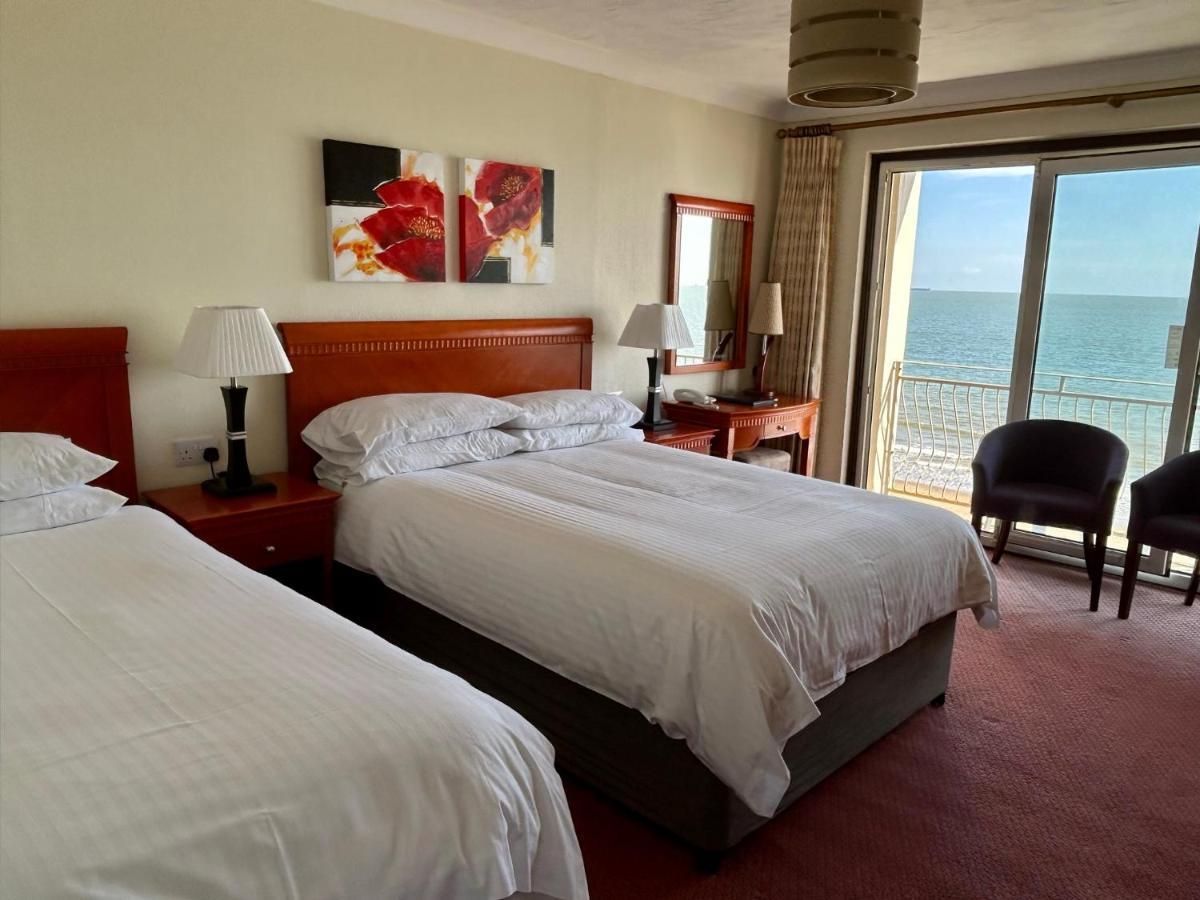 Regent Court - Seafront, Sandown - Free Car Ferry For Bookings Of 3 Or More Nights, Subject To Availability エクステリア 写真