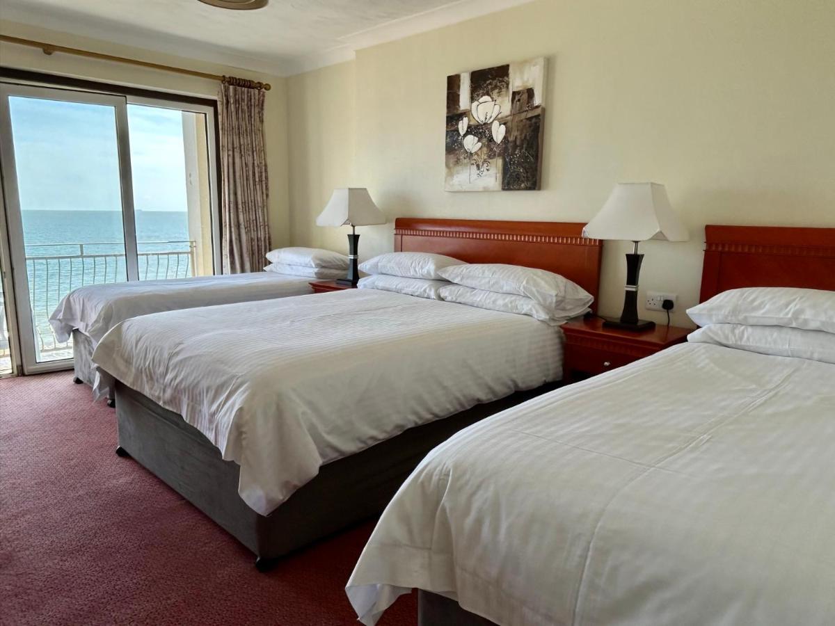 Regent Court - Seafront, Sandown - Free Car Ferry For Bookings Of 3 Or More Nights, Subject To Availability エクステリア 写真