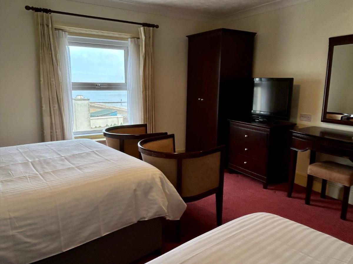 Regent Court - Seafront, Sandown - Free Car Ferry For Bookings Of 3 Or More Nights, Subject To Availability エクステリア 写真