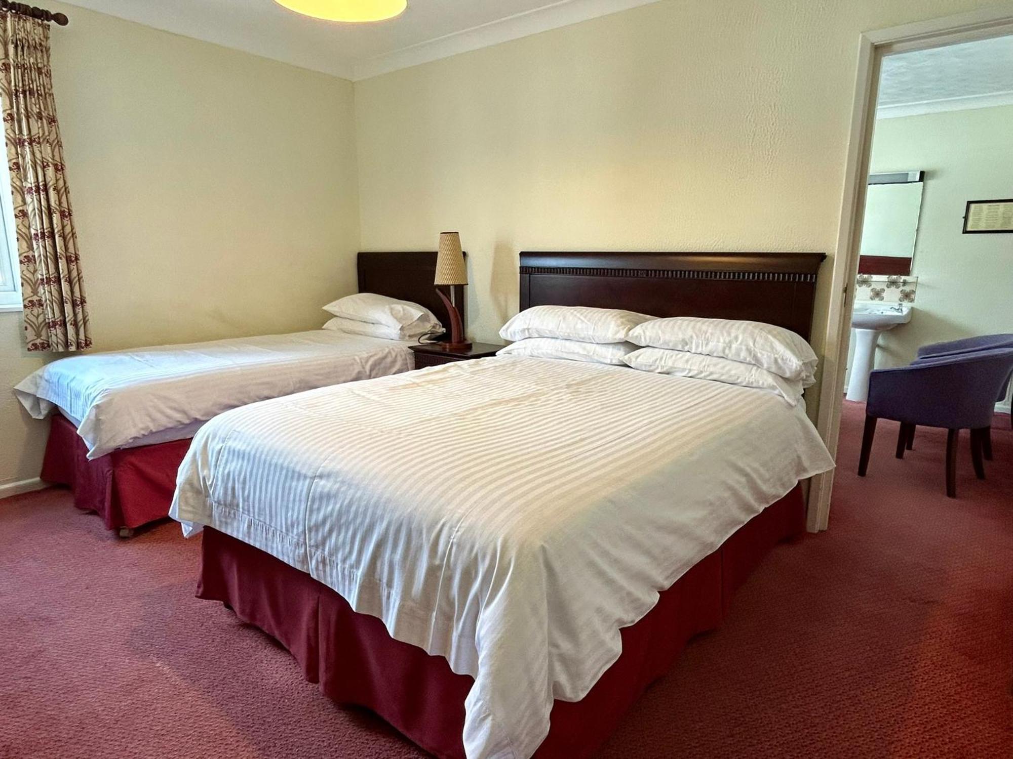 Regent Court - Seafront, Sandown - Free Car Ferry For Bookings Of 3 Or More Nights, Subject To Availability エクステリア 写真