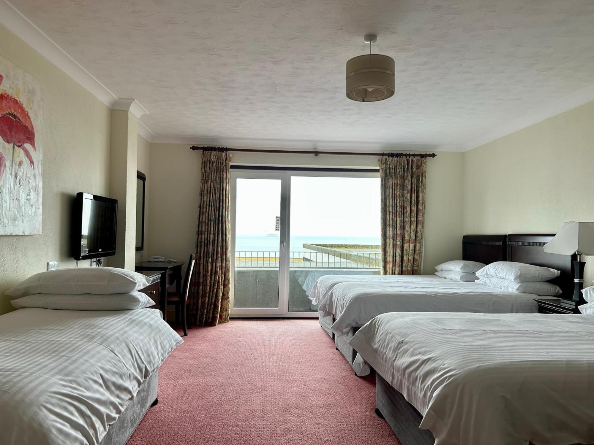 Regent Court - Seafront, Sandown - Free Car Ferry For Bookings Of 3 Or More Nights, Subject To Availability 部屋 写真