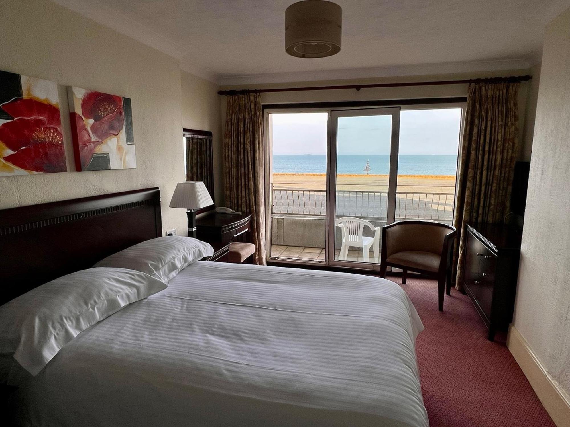 Regent Court - Seafront, Sandown - Free Car Ferry For Bookings Of 3 Or More Nights, Subject To Availability 部屋 写真