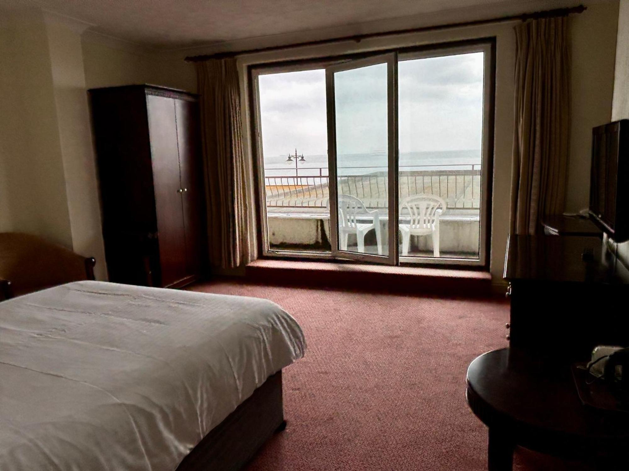 Regent Court - Seafront, Sandown - Free Car Ferry For Bookings Of 3 Or More Nights, Subject To Availability 部屋 写真