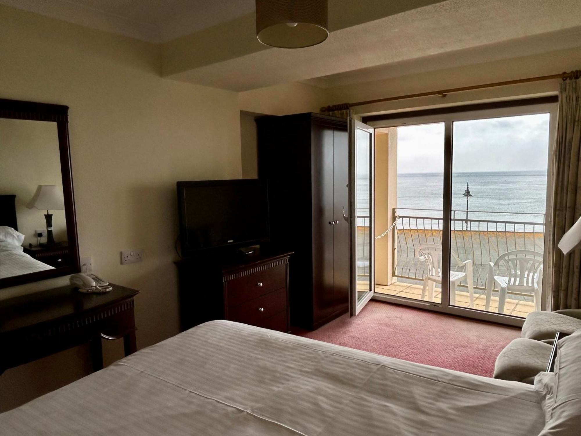 Regent Court - Seafront, Sandown - Free Car Ferry For Bookings Of 3 Or More Nights, Subject To Availability エクステリア 写真
