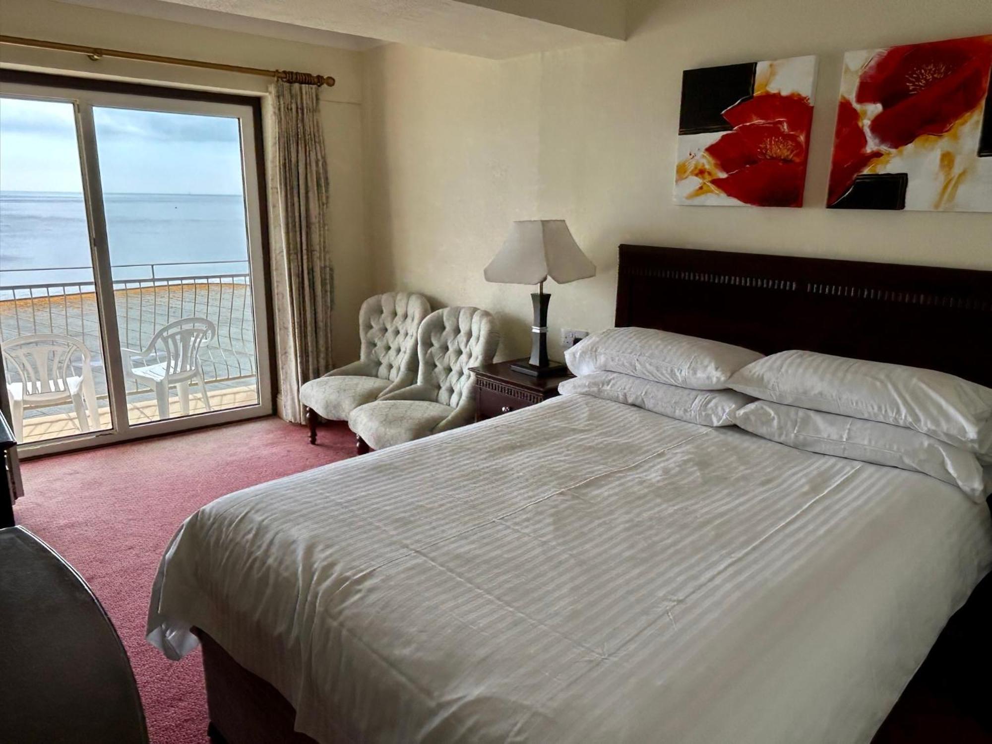Regent Court - Seafront, Sandown - Free Car Ferry For Bookings Of 3 Or More Nights, Subject To Availability エクステリア 写真